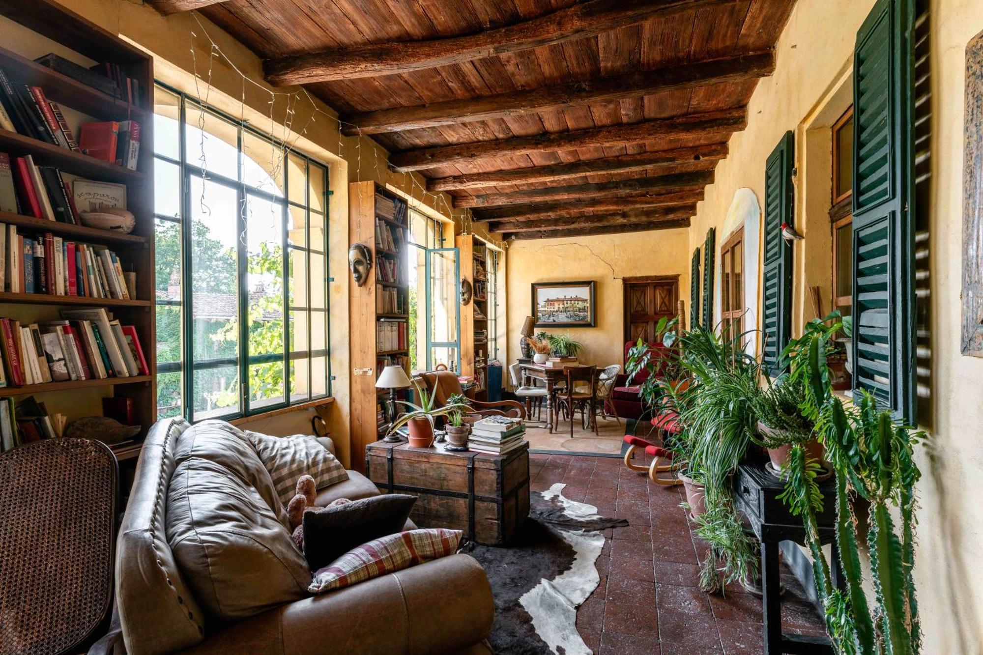 Вилла Borgo Casa Scaparone Альба Экстерьер фото