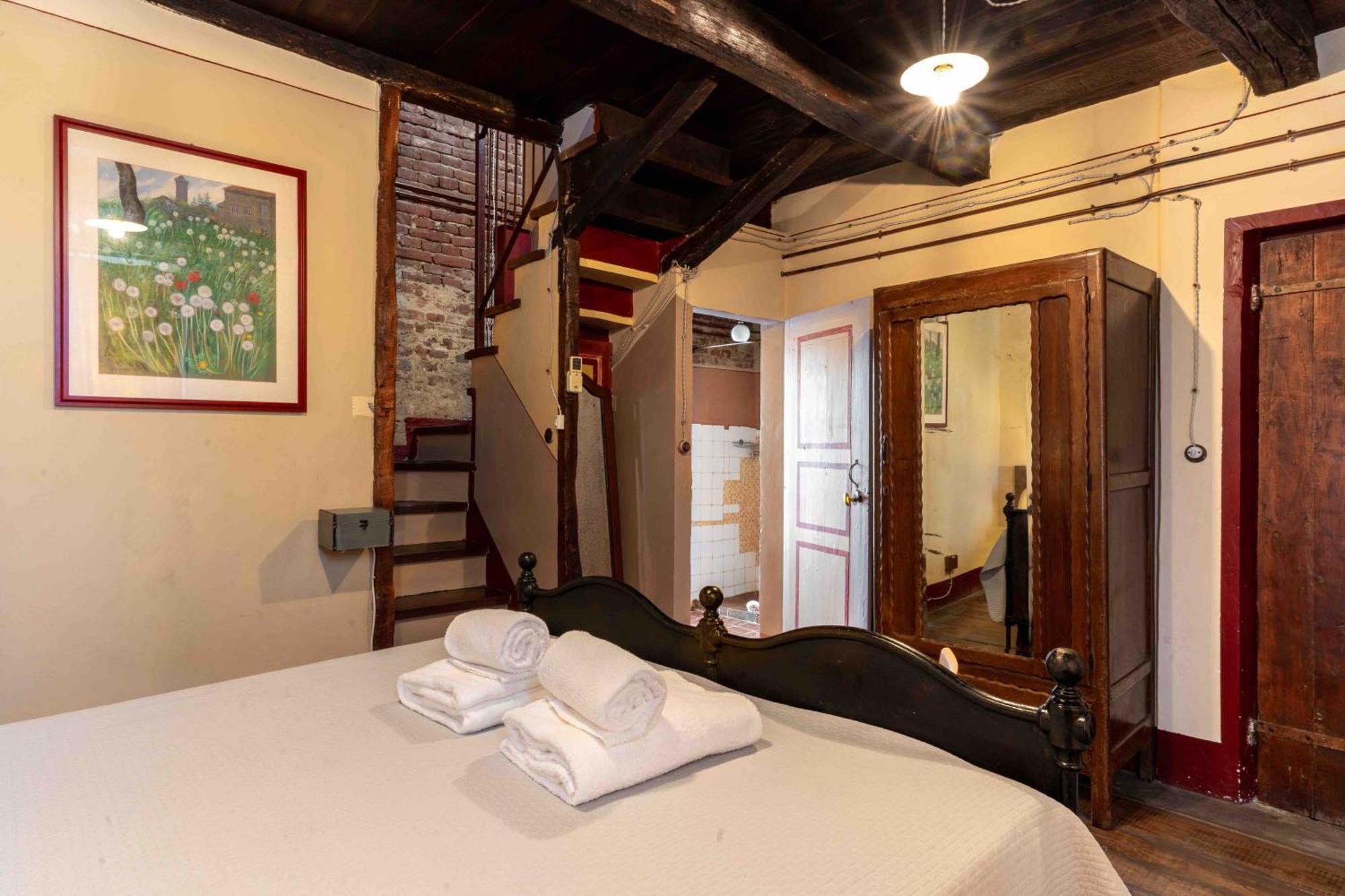 Вилла Borgo Casa Scaparone Альба Экстерьер фото